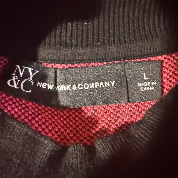 Pink & Black Geometric Knit Top - Size L - Picture 6 of 10